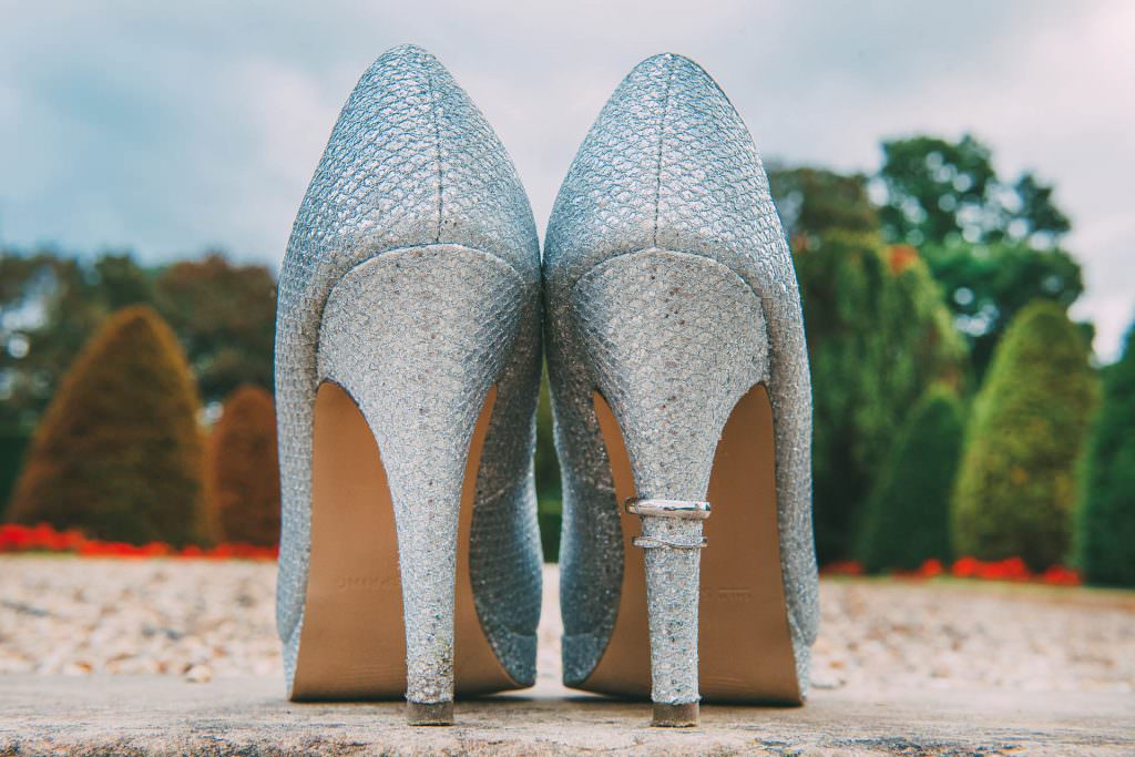 wedding shoes details