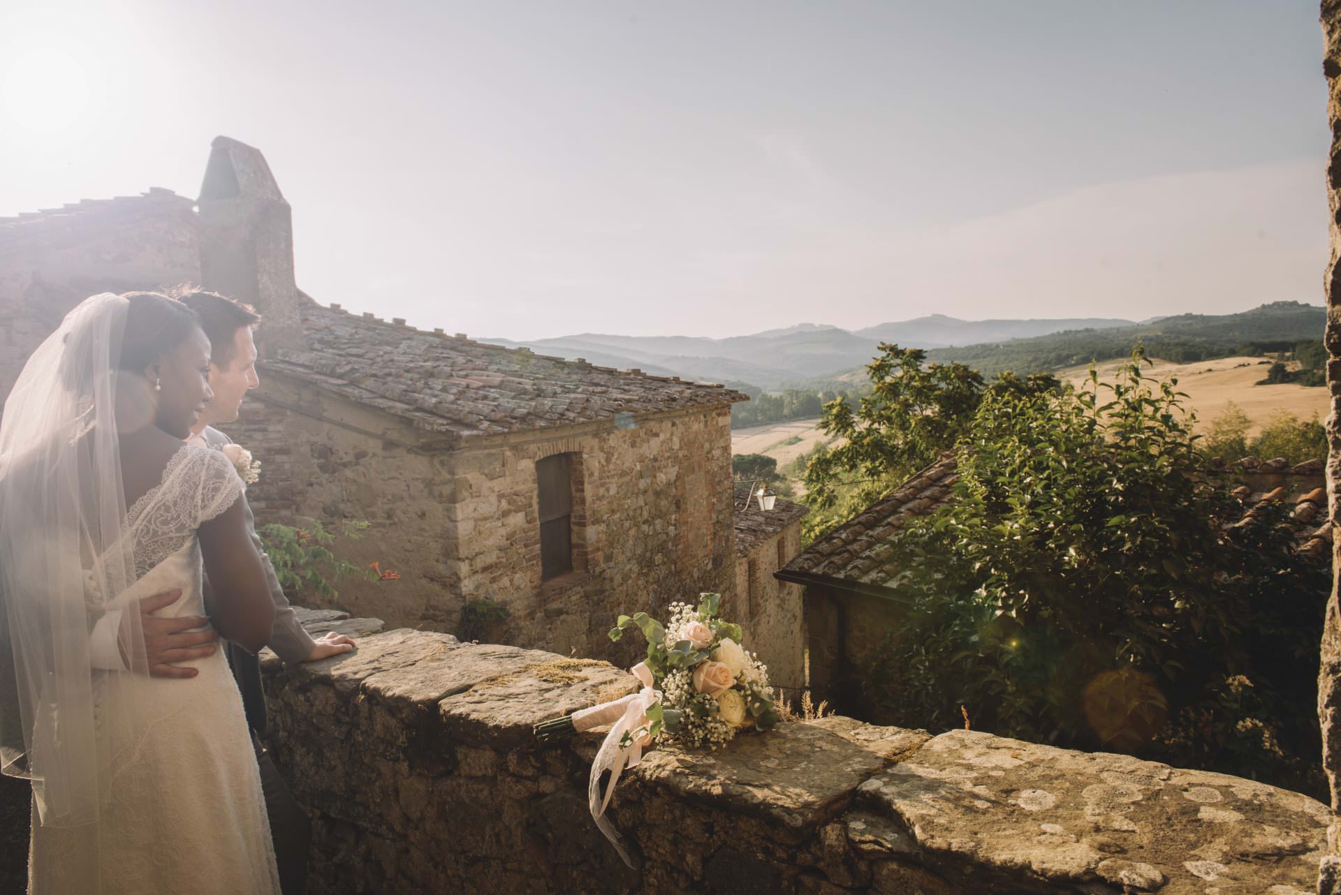 Tuscany destination wedding photographer castello di Montalto
